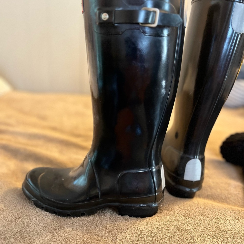 Hunter black rainboots